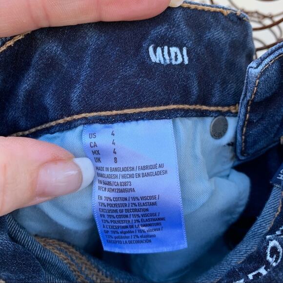 AEO midi jean shorts rolled fray hem Super Stretch Size 4 - Picture 5 of 6
